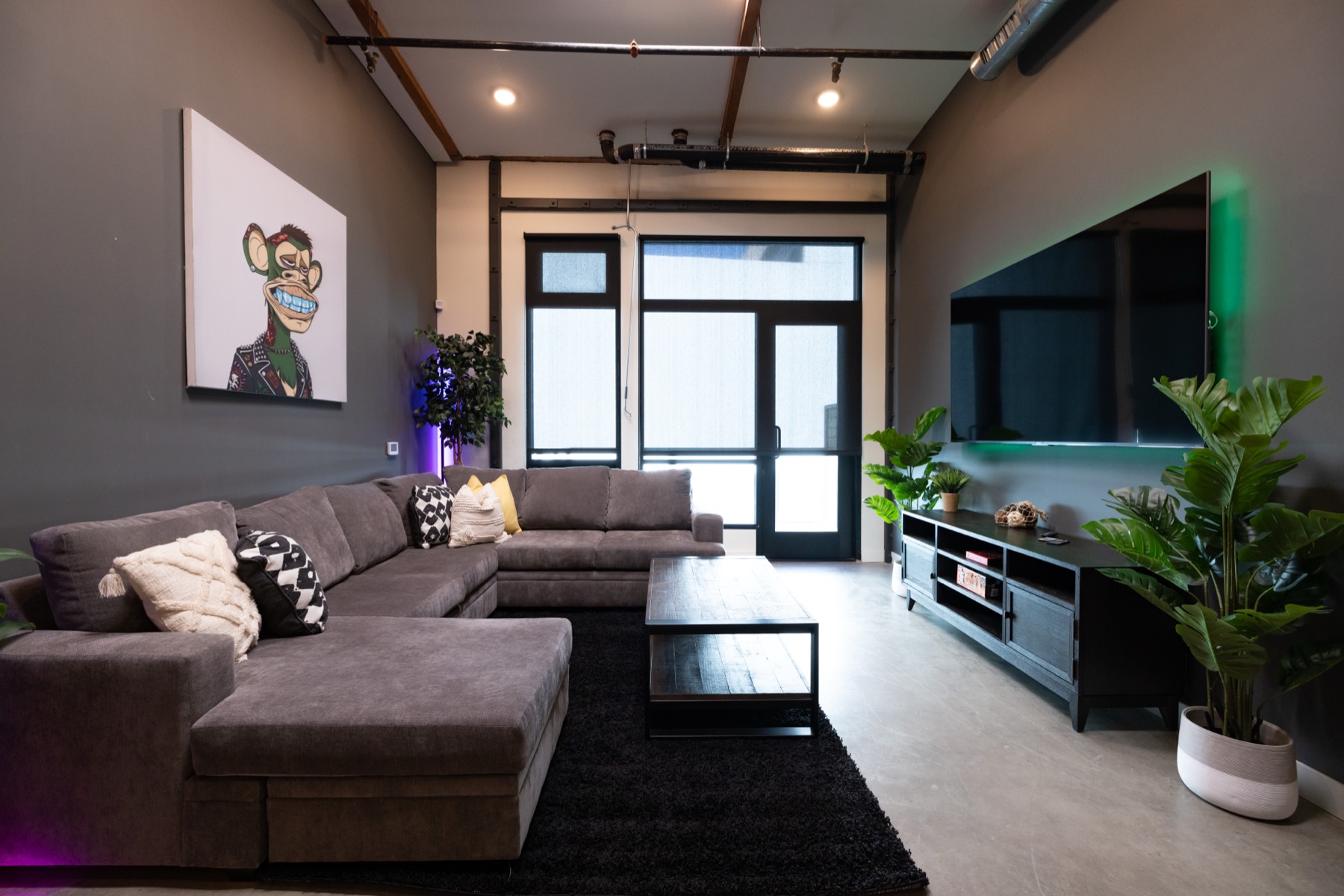 Loft 207